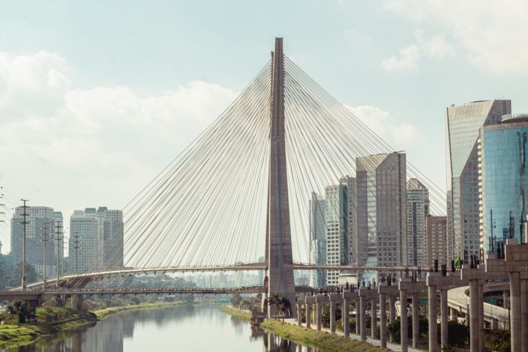Captivating view of Ponte Estaiada with São Paulo skyline, illustrating modern urban architecture.