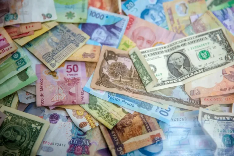 Como comprar moeda estrangeira?