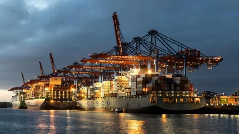 Como importar produtos para embarcações: passo a passo e cuidados